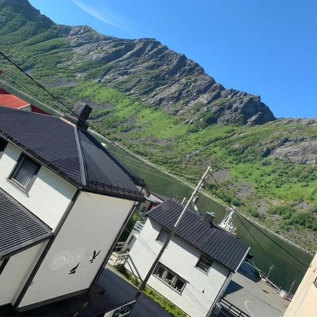 Appartamento House Gryllefjord Esterno foto